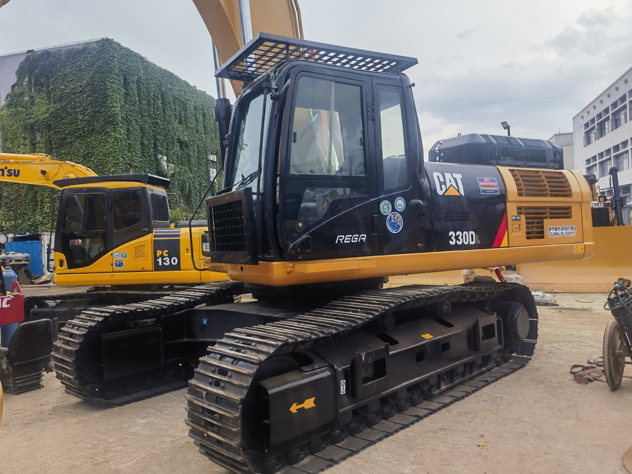 CAT 330DL excavator - Pelle sur chenille: photos 4 CAT 330DL excavator - Pelle sur chenille: photos 4