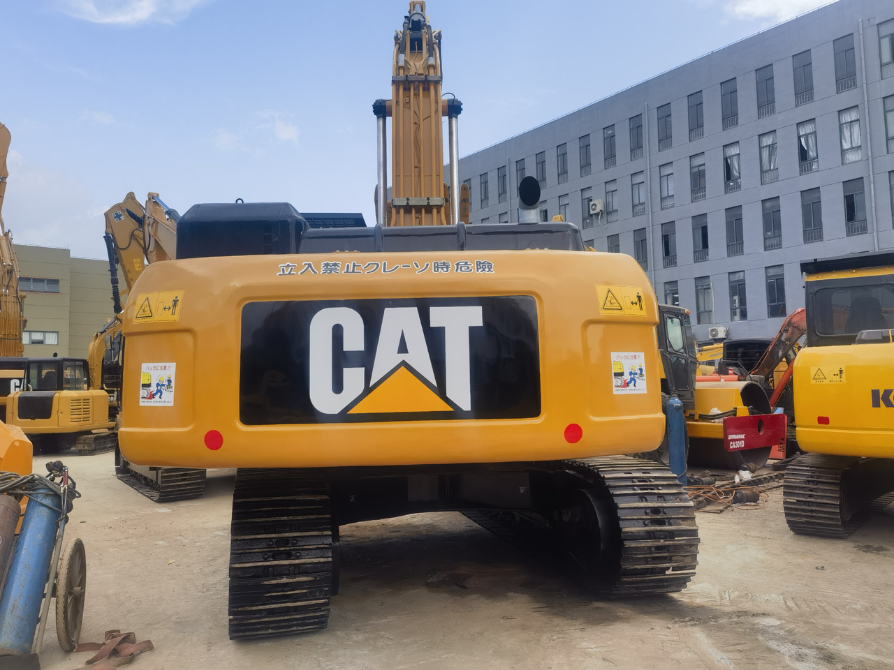 CAT 330DL excavator - Pelle sur chenille: photos 5 CAT 330DL excavator - Pelle sur chenille: photos 5