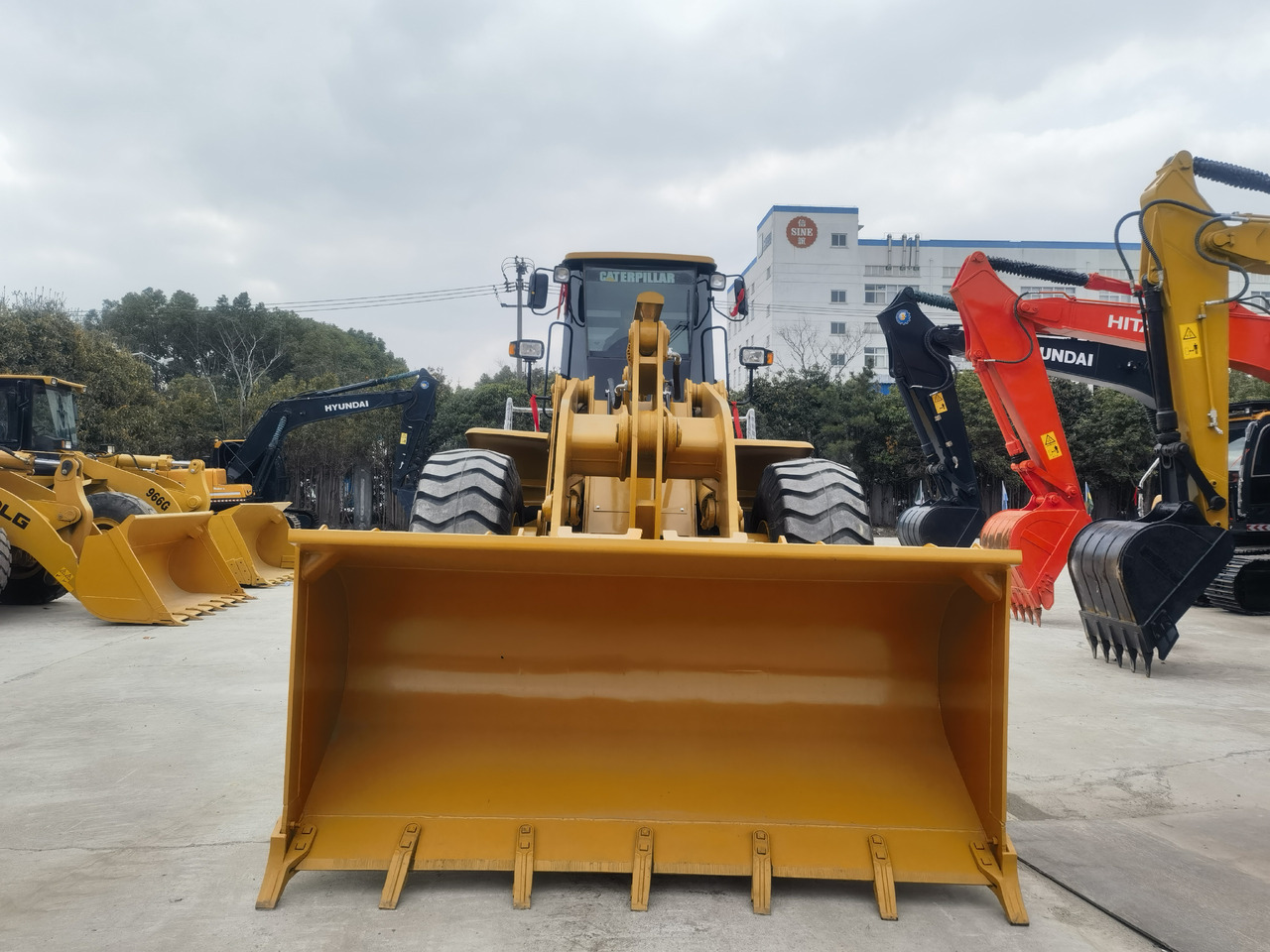 CAT 950H Wheel Loader - Chargeuse sur pneus: photos 5 CAT 950H Wheel Loader - Chargeuse sur pneus: photos 5