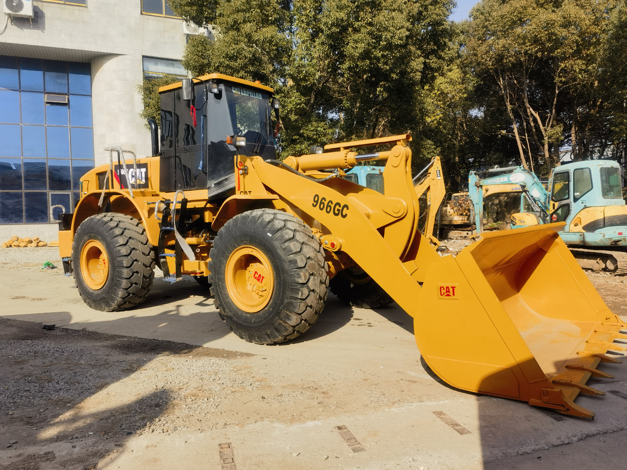 CAT 966GC - Chargeuse sur pneus: photos 4 CAT 966GC - Chargeuse sur pneus: photos 4