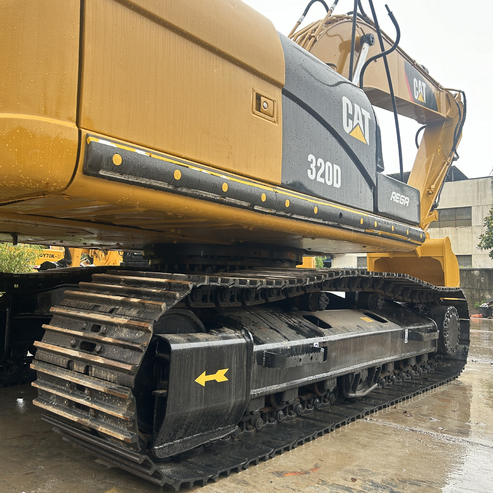 CAT320D excavator - Pelle sur chenille: photos 4 CAT320D excavator - Pelle sur chenille: photos 4