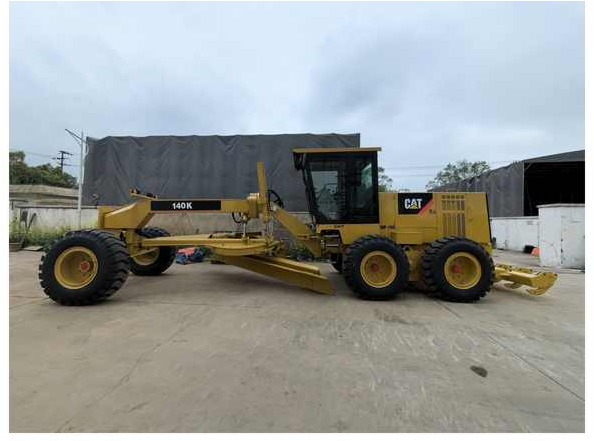 Caterpillar 140k motor grader Cat140k graders heavy equipment 140K with good quality good price - Niveleuse: photos 1 Caterpillar 140k motor grader Cat140k graders heavy equipment 140K with good quality good price - Niveleuse: photos 1