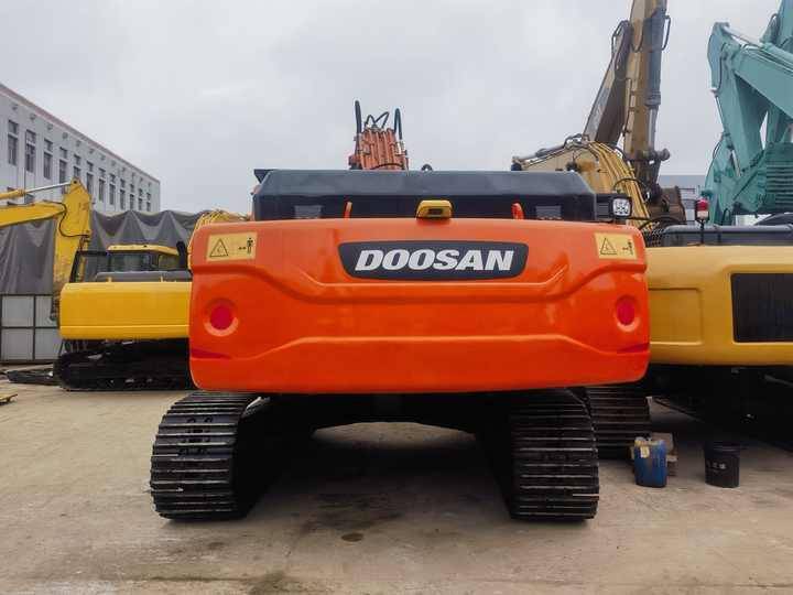 Good Condition Used Excavators Japan Used Excavator DOOSAN DX340LCA Hydraulic Crawler Digger Excavator for Sale - Pelle sur chenille: photos 2 Good Condition Used Excavators Japan Used Excavator DOOSAN DX340LCA Hydraulic Crawler Digger Excavator for Sale - Pelle sur chenille: photos 2