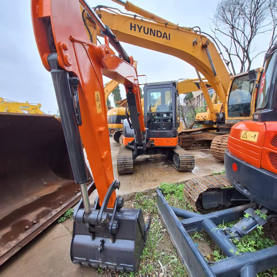 Hitachi ZX50U Excavator - Pelle sur chenille: photos 4 Hitachi ZX50U Excavator - Pelle sur chenille: photos 4