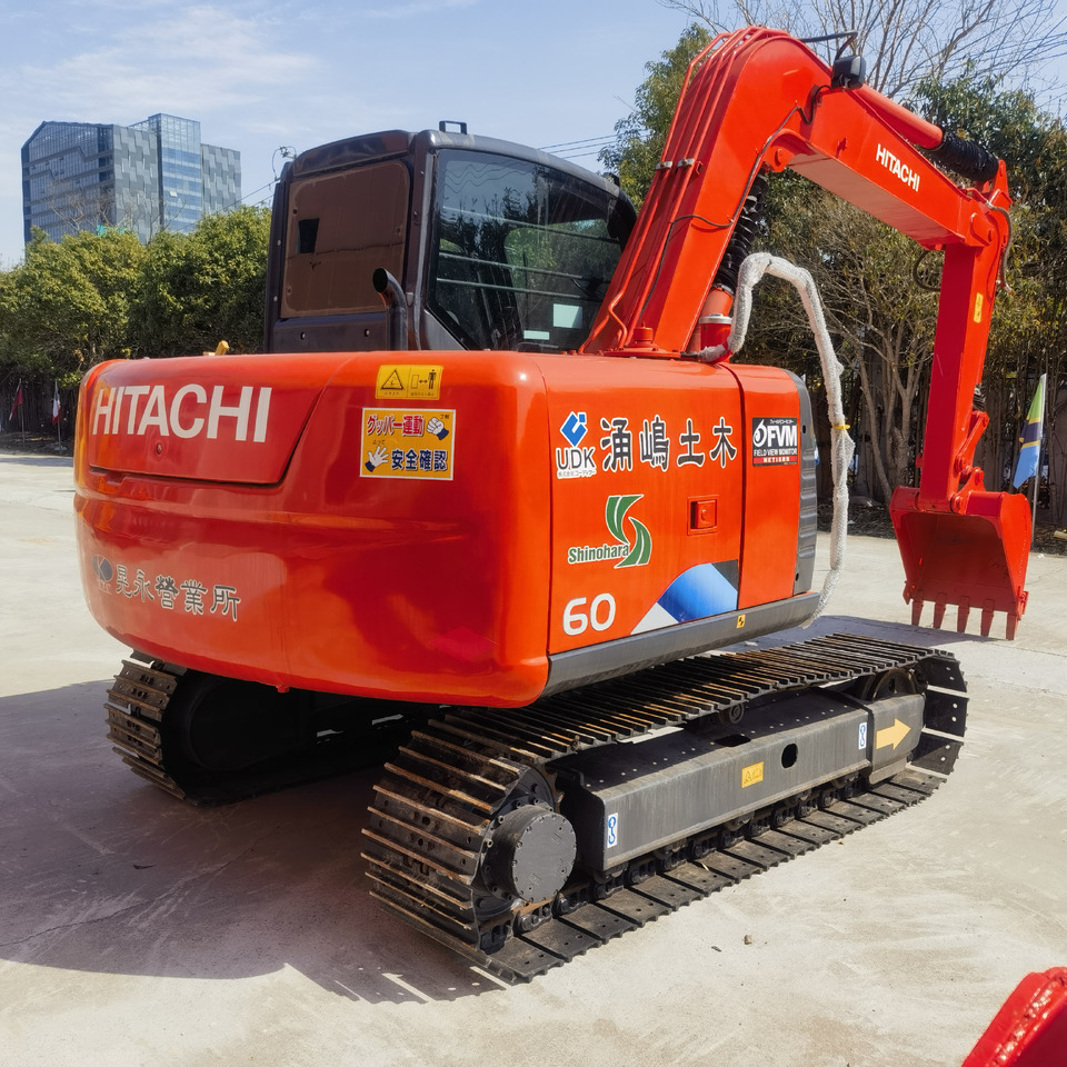 Hitachi ZX60 Excavator - Pelle sur chenille: photos 4 Hitachi ZX60 Excavator - Pelle sur chenille: photos 4