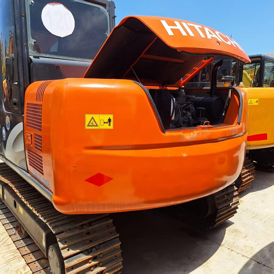 Hitachi ZX70 Excavator - Pelle sur chenille: photos 5 Hitachi ZX70 Excavator - Pelle sur chenille: photos 5