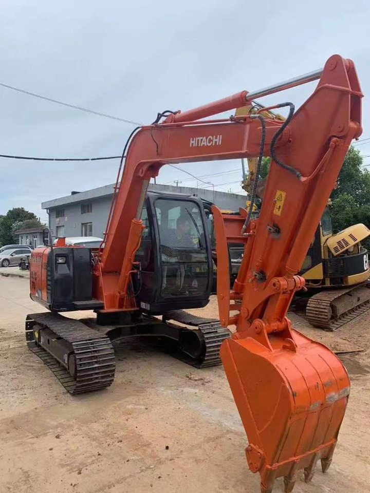 Hitachi ZX70 Excavator - Pelle sur chenille: photos 3 Hitachi ZX70 Excavator - Pelle sur chenille: photos 3