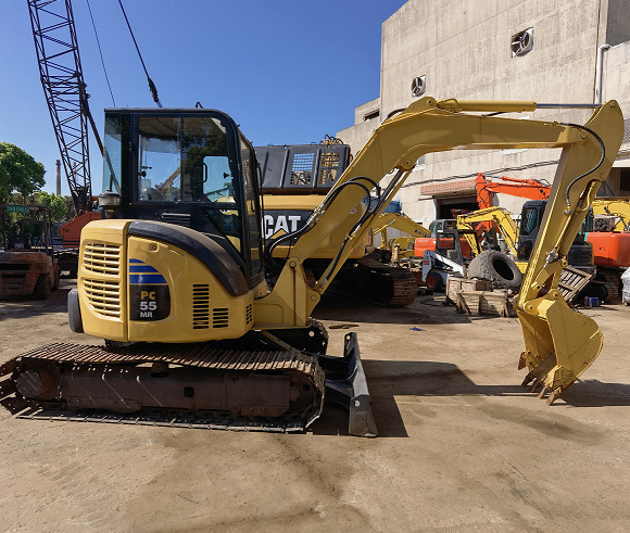 Komatsu PC55 - Mini pelle: photos 3 Komatsu PC55 - Mini pelle: photos 3