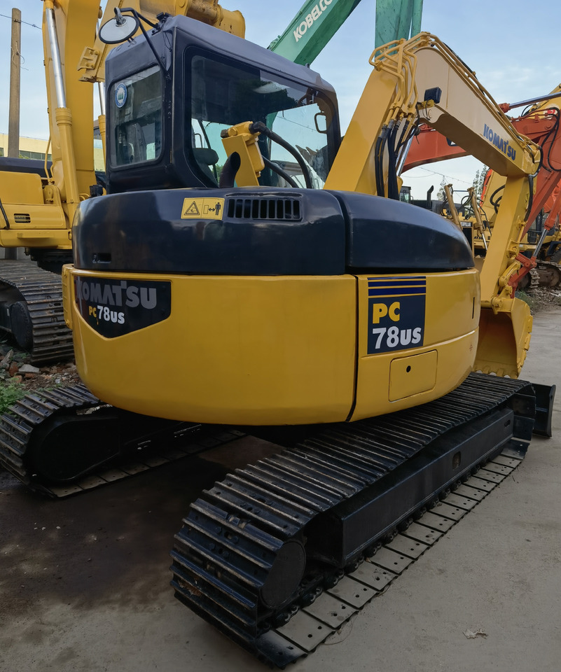 Komatsu pc78 Excavator - Pelle sur chenille: photos 3 Komatsu pc78 Excavator - Pelle sur chenille: photos 3