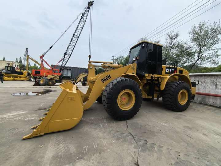 Mini Wheel Loader With Automatic Caterpillar 966H Engine High Operating Efficiency cat966H for sale - Chargeuse sur pneus: photos 3 Mini Wheel Loader With Automatic Caterpillar 966H Engine High Operating Efficiency cat966H for sale - Chargeuse sur pneus: photos 3