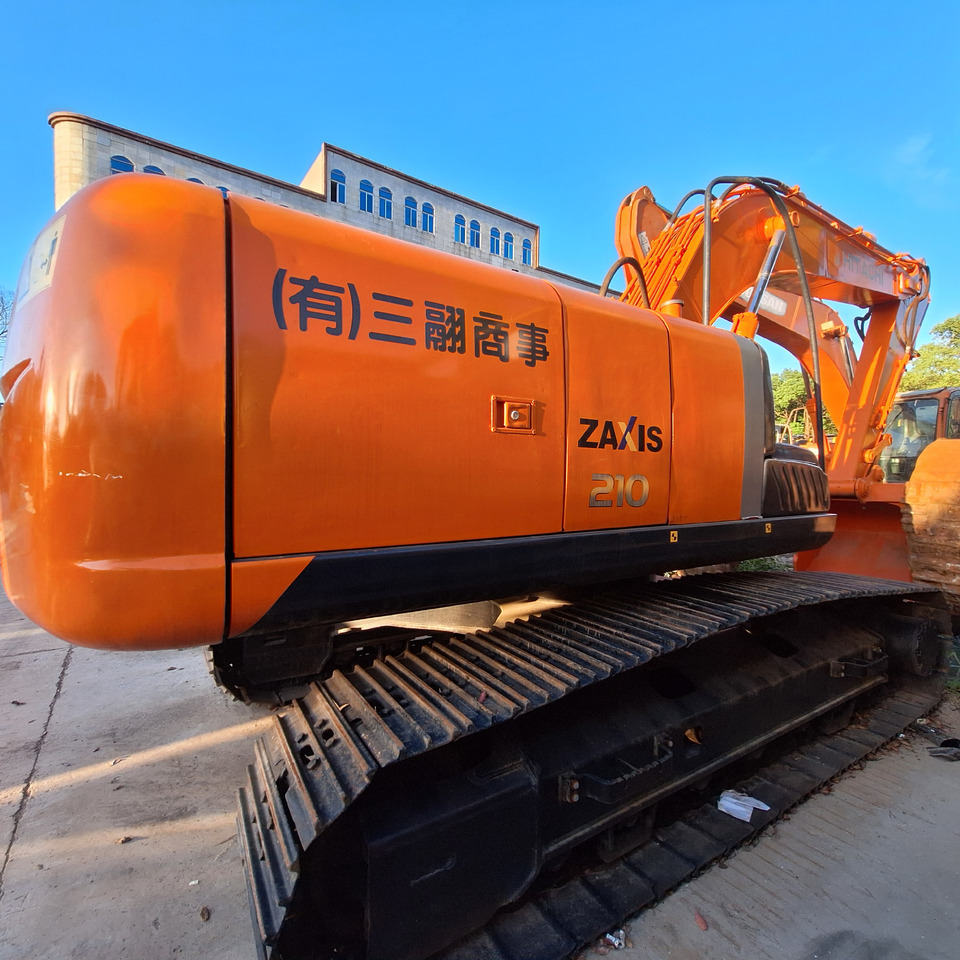 Second hand Hitachi ZX210 excavator - Pelle: photos 2 Second hand Hitachi ZX210 excavator - Pelle: photos 2