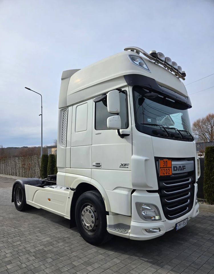 DAF XF 460 STANDARD SUPER SPACE CAB PEŁNY ADR - Tracteur routier: photos 3 DAF XF 460 STANDARD SUPER SPACE CAB PEŁNY ADR - Tracteur routier: photos 3
