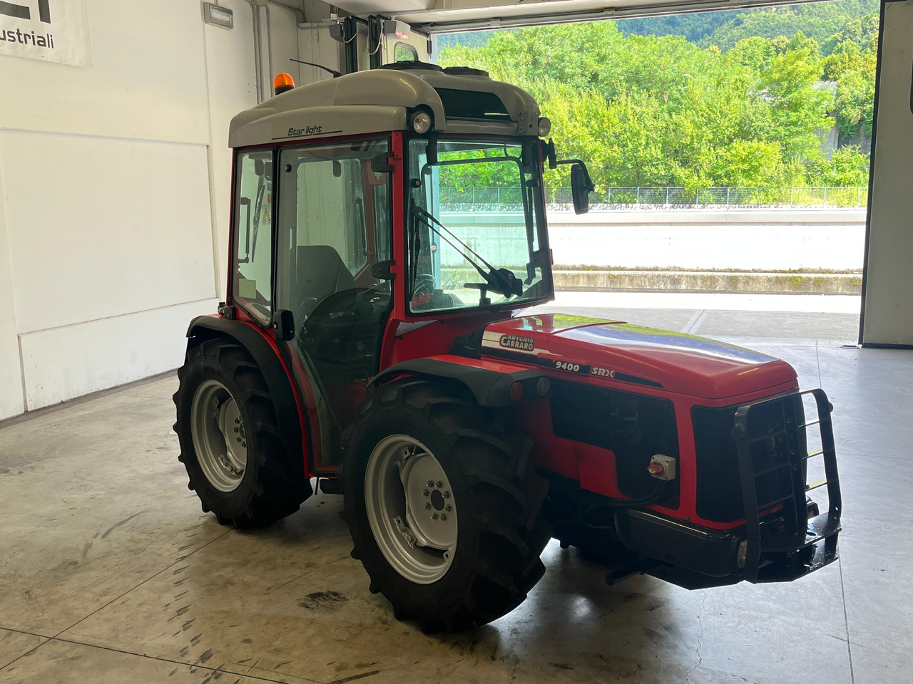 ANTONIO CARRARO SRX 9400 - Tracteur agricole: photos 4 ANTONIO CARRARO SRX 9400 - Tracteur agricole: photos 4