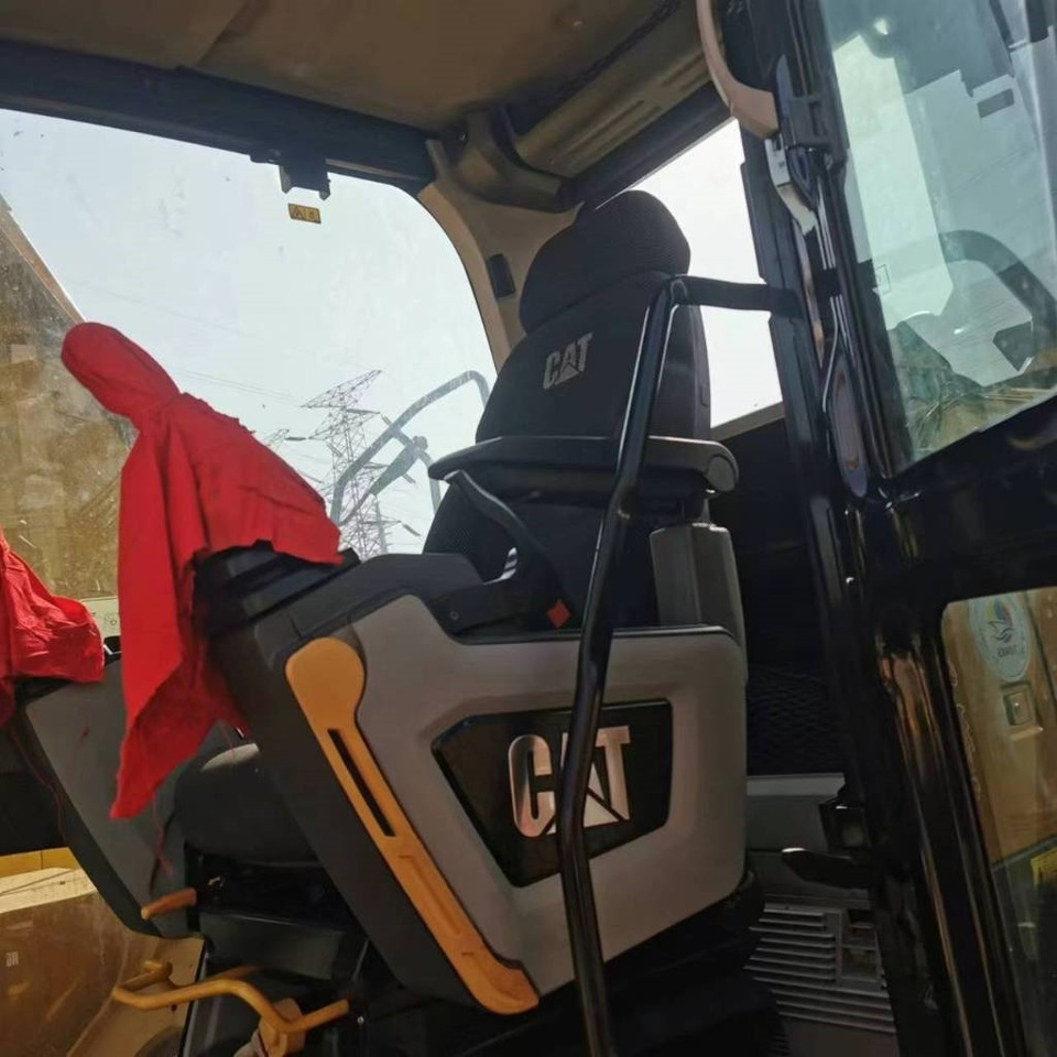 CAT 320 GC  - Pelle sur chenille: photos 4 CAT 320 GC  - Pelle sur chenille: photos 4