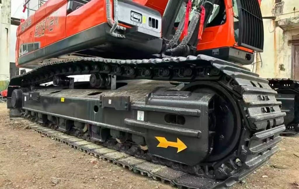 Doosan DX 340 - Pelle sur chenille: photos 5 Doosan DX 340 - Pelle sur chenille: photos 5