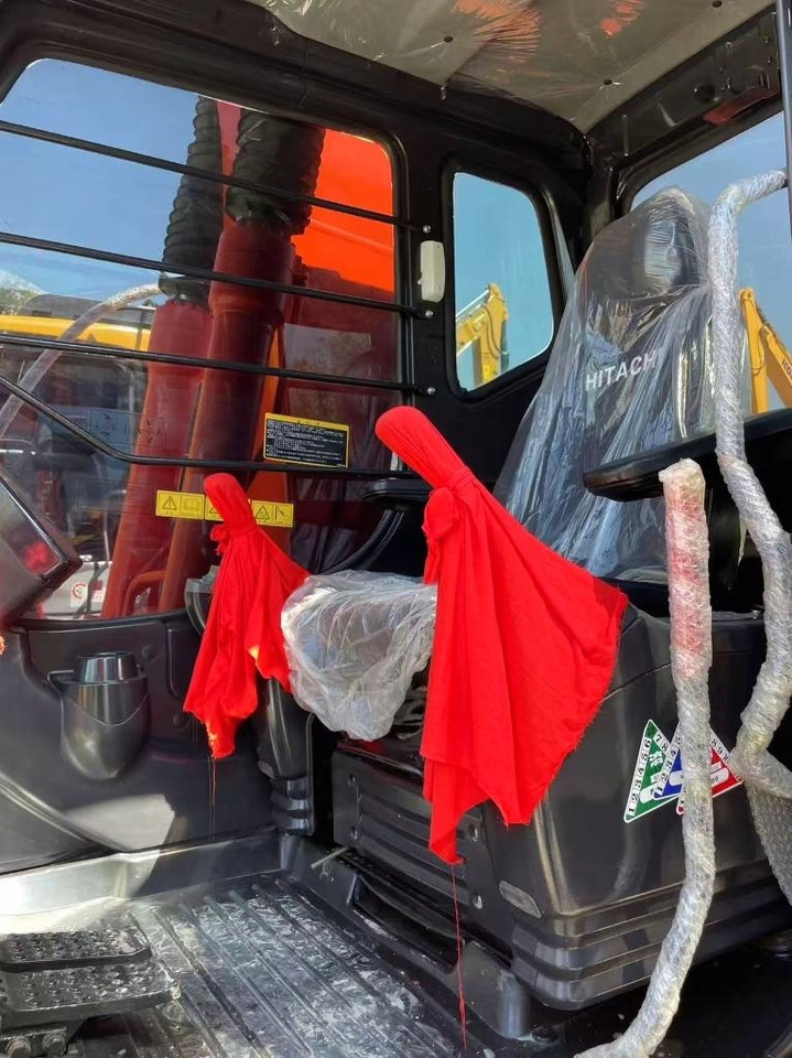 Hitachi ZX 120 - Pelle sur chenille: photos 4 Hitachi ZX 120 - Pelle sur chenille: photos 4