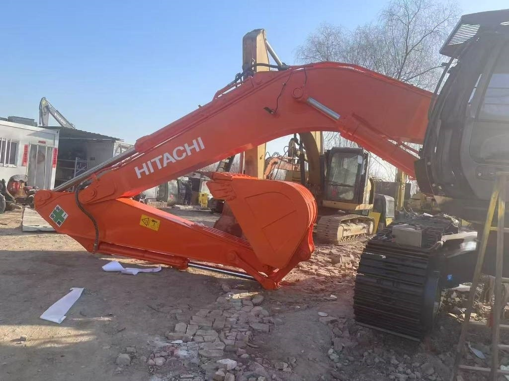 Hitachi ZX 350 - Pelle sur chenille: photos 2 Hitachi ZX 350 - Pelle sur chenille: photos 2