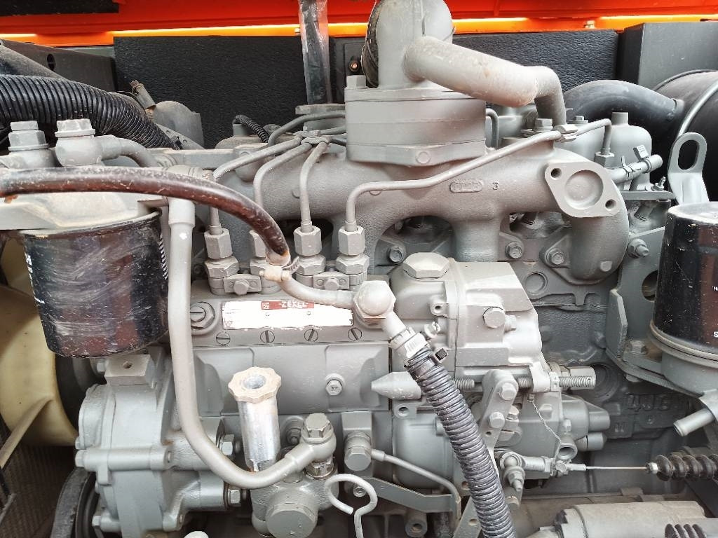 Hitachi ZX 60 - Mini pelle: photos 3 Hitachi ZX 60 - Mini pelle: photos 3