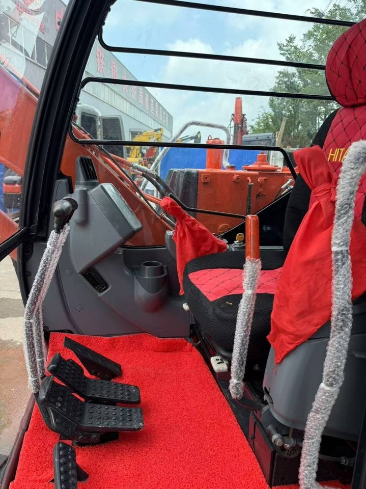 Hitachi ZX 60 - Mini pelle: photos 5 Hitachi ZX 60 - Mini pelle: photos 5