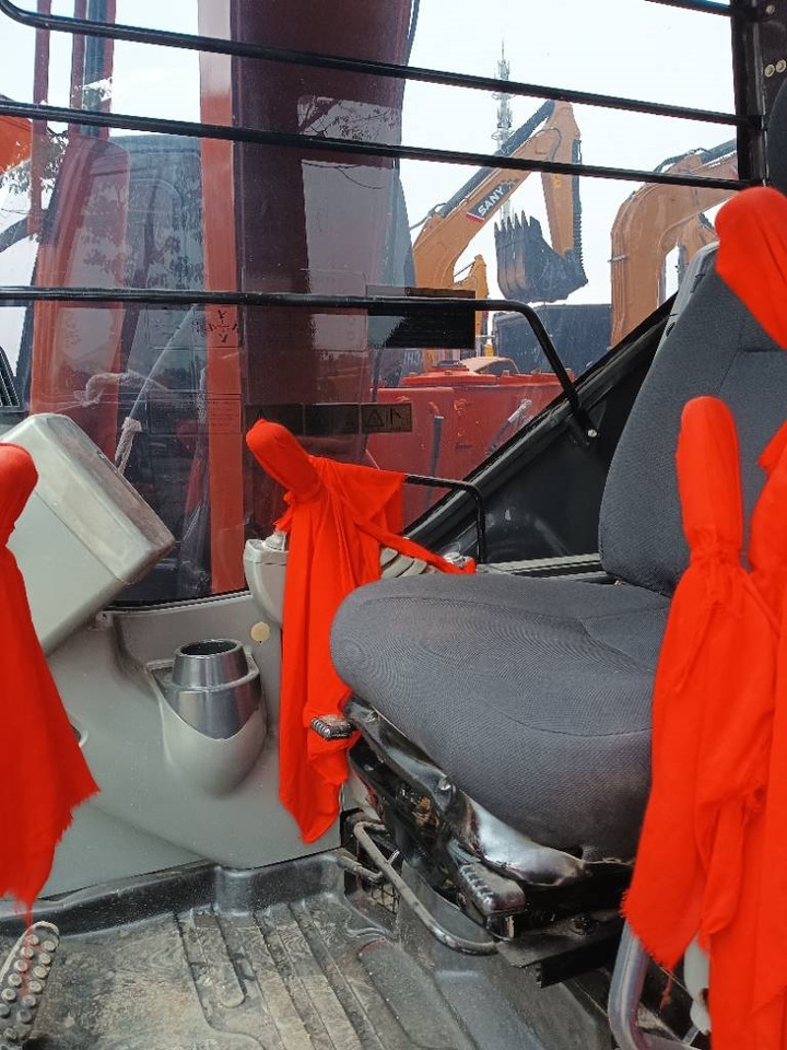 Hitachi ZX 60 - Mini pelle: photos 4 Hitachi ZX 60 - Mini pelle: photos 4