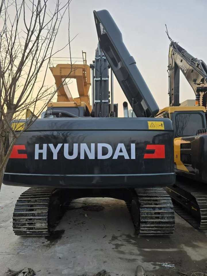 Hyundai 220—9S - Pelle sur chenille: photos 2 Hyundai 220—9S - Pelle sur chenille: photos 2