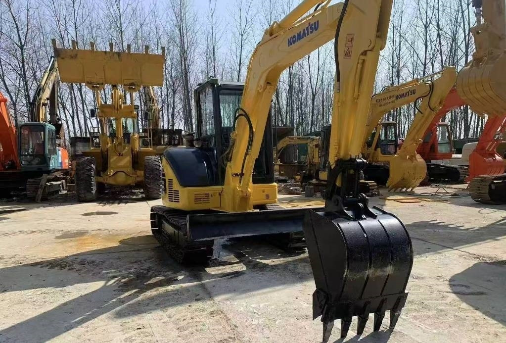 Mini pelle Komatsu PC 55: photos 12