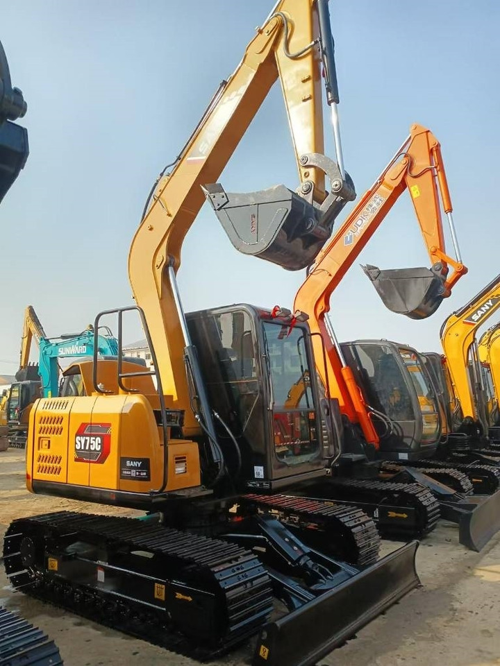 Sany SY 75 C - Pelle sur chenille: photos 3 Sany SY 75 C - Pelle sur chenille: photos 3