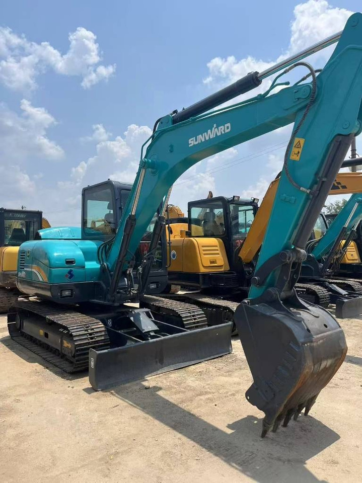 Sunward 70  - Mini pelle: photos 1 Sunward 70  - Mini pelle: photos 1