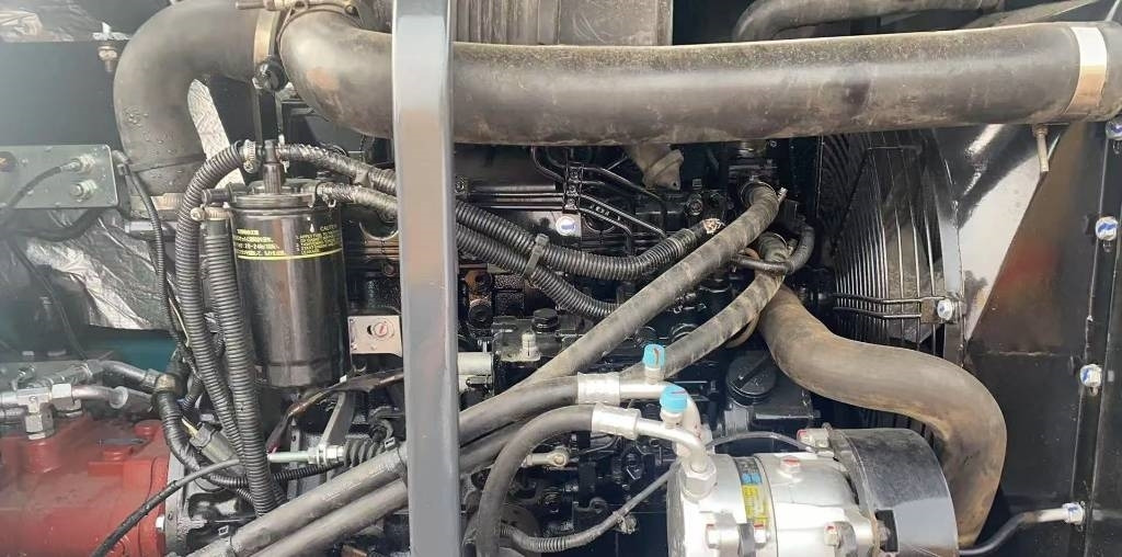 Sunward 70  - Mini pelle: photos 4 Sunward 70  - Mini pelle: photos 4