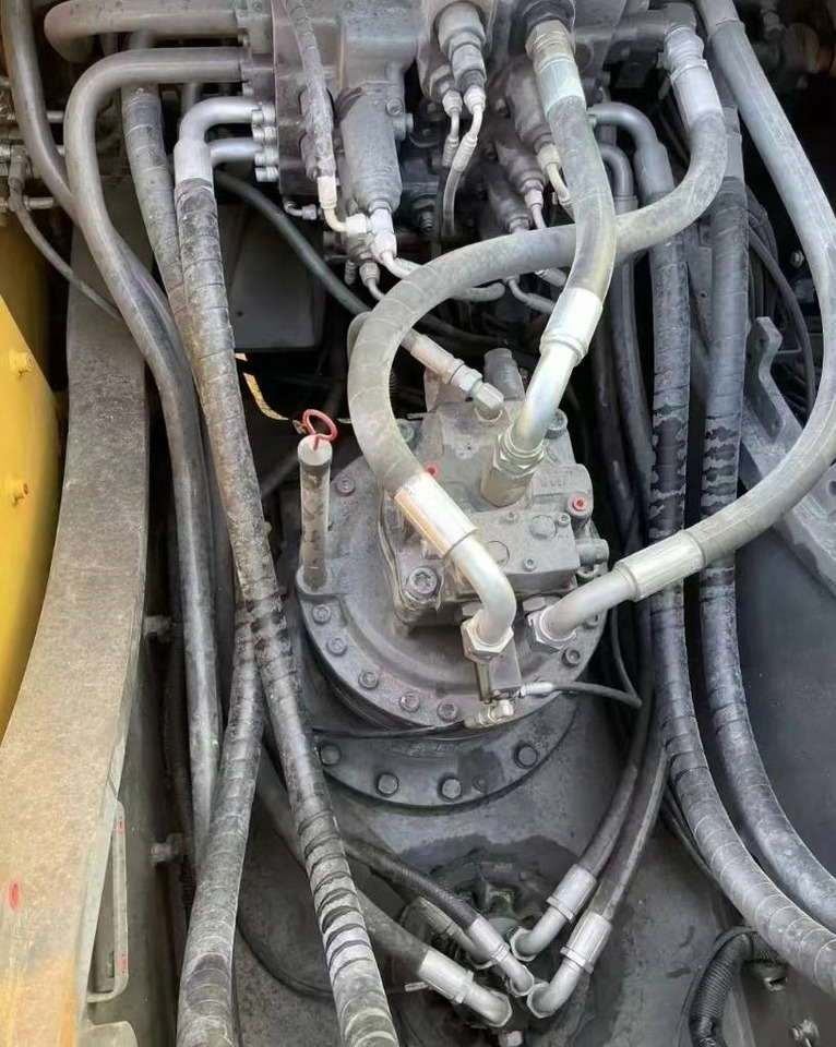 Pelle sur chenille Volvo 290: photos 6