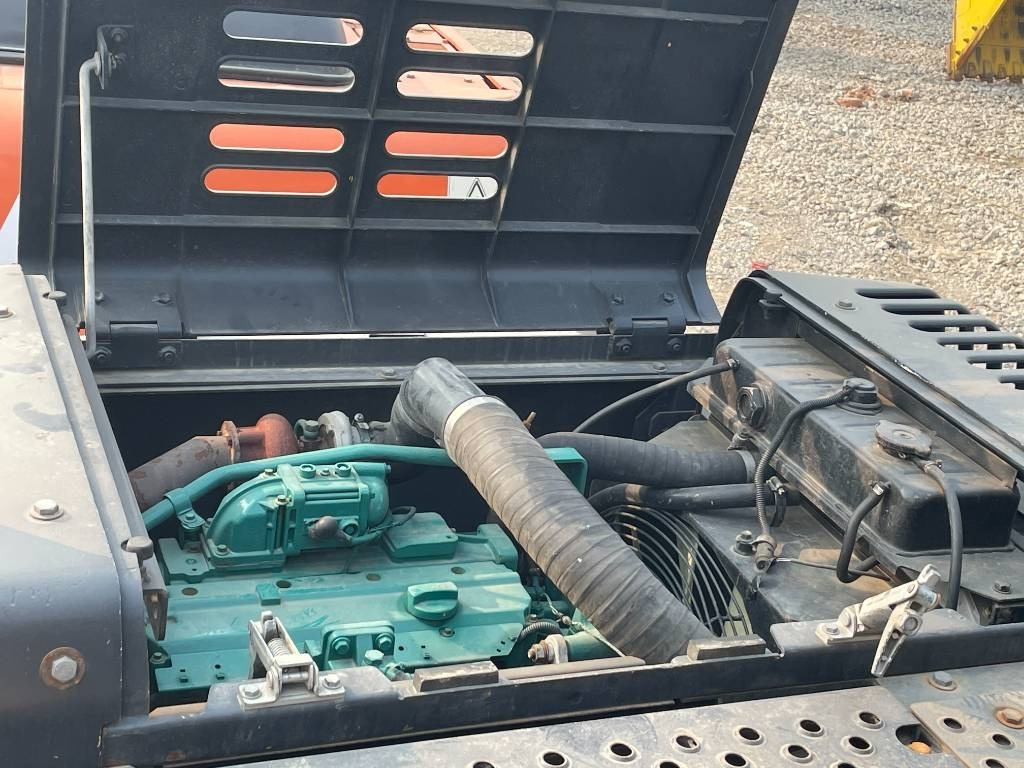 Volvo EC 140 - Pelle sur chenille: photos 5 Volvo EC 140 - Pelle sur chenille: photos 5