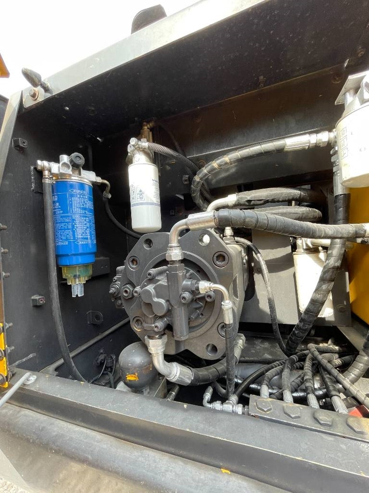 Volvo EC 290 - Pelle sur chenille: photos 3 Volvo EC 290 - Pelle sur chenille: photos 3