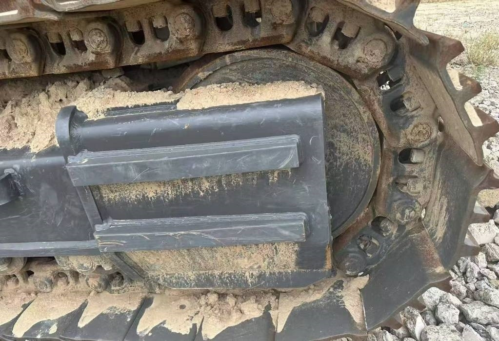 Volvo EC 380  - Pelle sur chenille: photos 5 Volvo EC 380  - Pelle sur chenille: photos 5