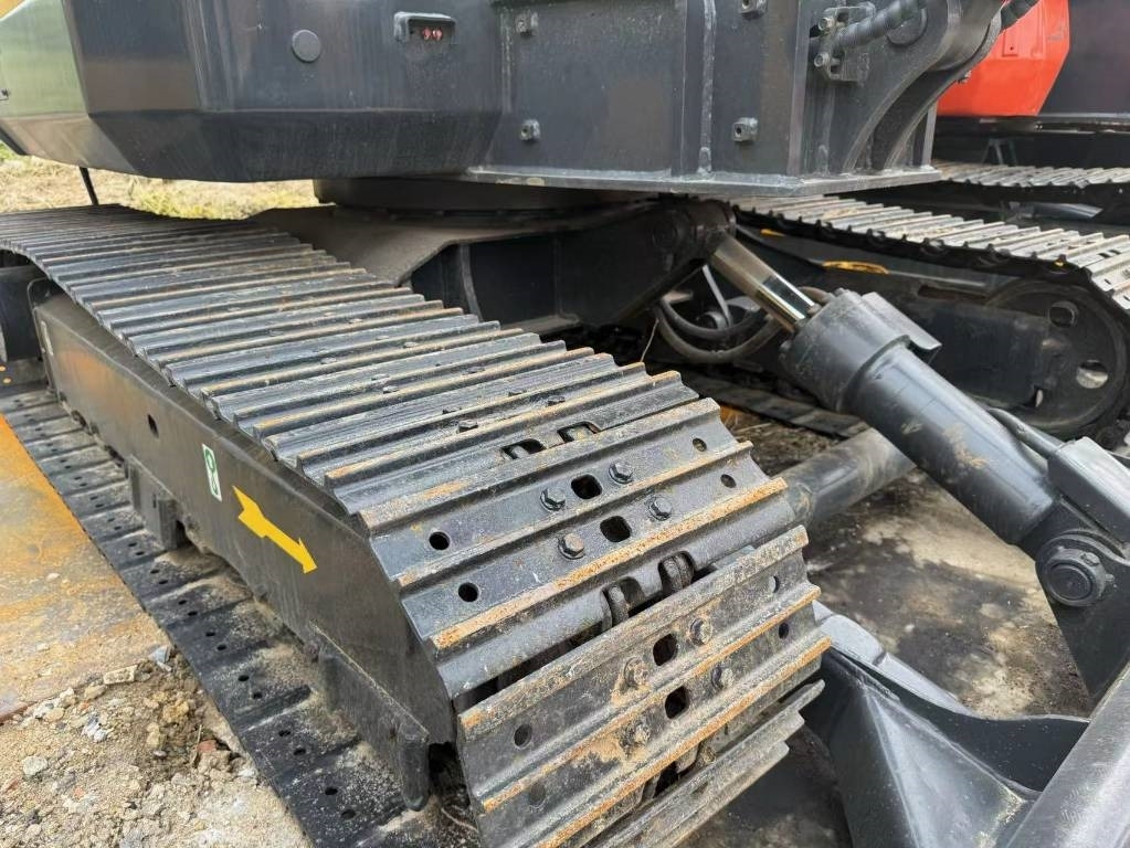 Volvo EC 60 - Pelle sur chenille: photos 3 Volvo EC 60 - Pelle sur chenille: photos 3