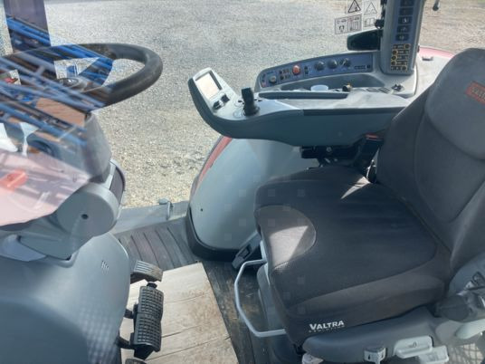 Valtra S293 - Tracteur agricole: photos 4 Valtra S293 - Tracteur agricole: photos 4