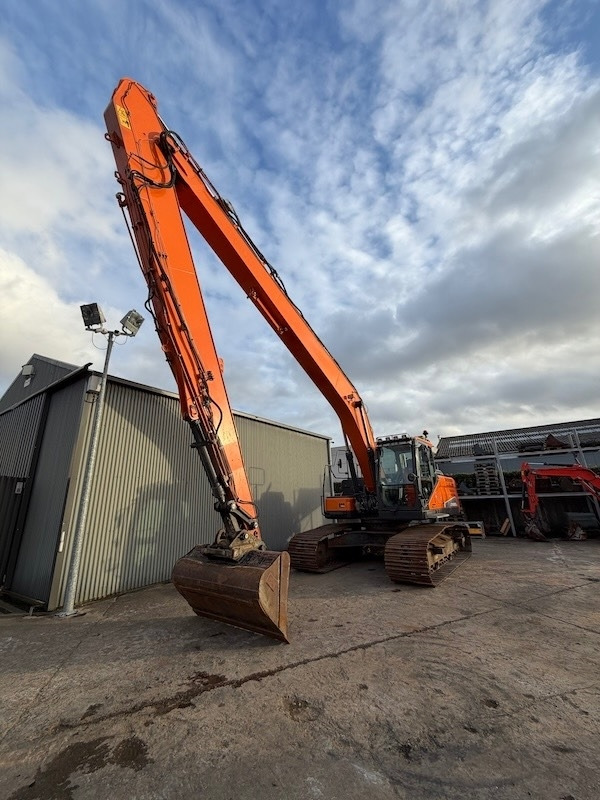 Doosan DX 225 LC-5 - Pelle: photos 4 Doosan DX 225 LC-5 - Pelle: photos 4