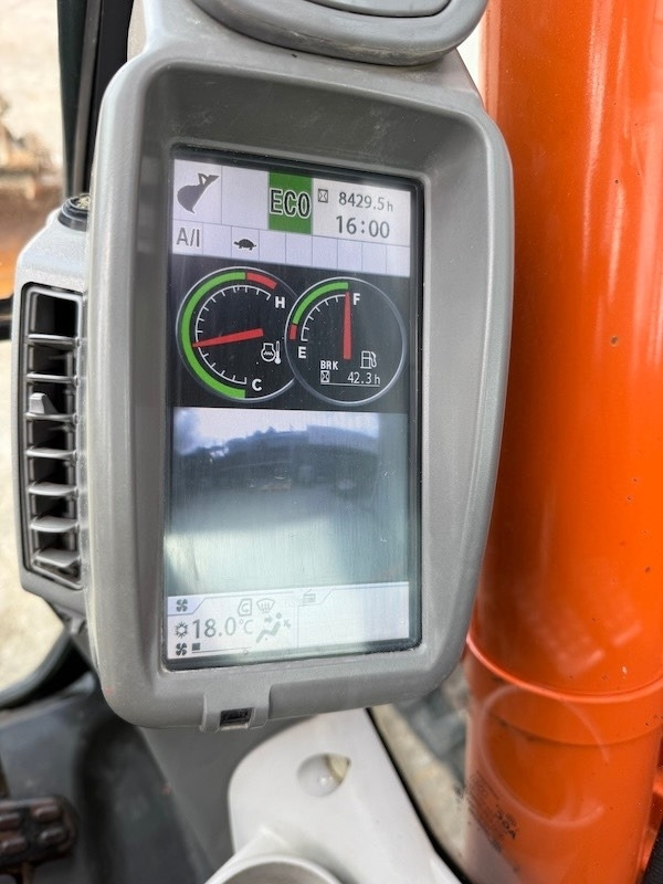 Pelle sur chenille Hitachi ZX 135 US-5B: photos 16 Pelle sur chenille Hitachi ZX 135 US-5B: photos 16