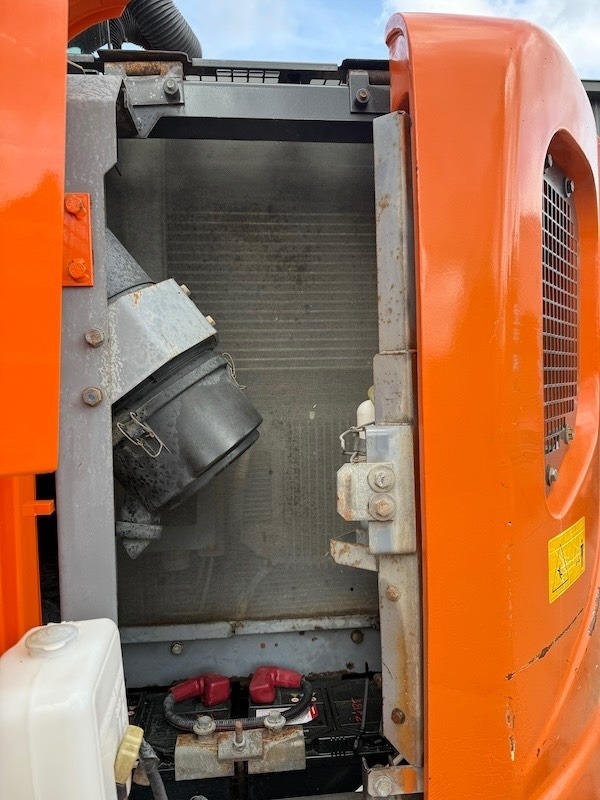 Pelle sur chenille Hitachi ZX 135 US-5B: photos 9 Pelle sur chenille Hitachi ZX 135 US-5B: photos 9