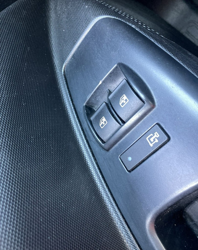 Fourgon utilitaire Fiat Doblo Fiat Doblo 1,3 jtd ECO Flex chłodnia do leków 2013: photos 16 Fourgon utilitaire Fiat Doblo Fiat Doblo 1,3 jtd ECO Flex chłodnia do leków 2013: photos 16