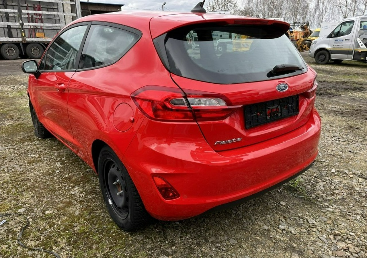 Ford Fiesta IX LIFT 1.1 Benzyna 75KM Klima Carplay Pakiet Winter Cool&Connect 2021 - Voiture: photos 1 Ford Fiesta IX LIFT 1.1 Benzyna 75KM Klima Carplay Pakiet Winter Cool&Connect 2021 - Voiture: photos 1
