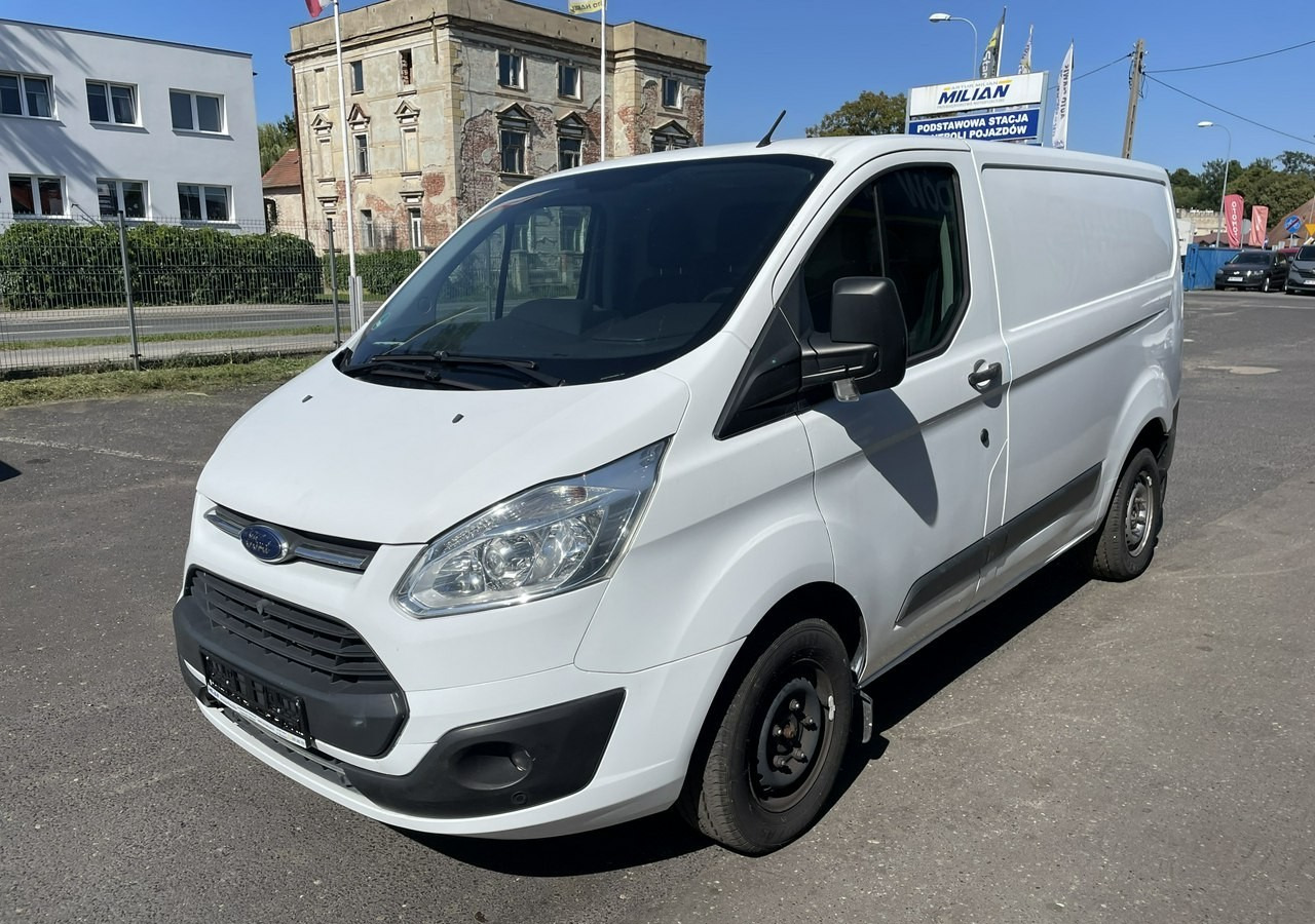 Ford Transit Transit Custom Transit Custom 2.0 Klima 153tkm Model 2018 - Fourgon utilitaire: photos 5 Ford Transit Transit Custom Transit Custom 2.0 Klima 153tkm Model 2018 - Fourgon utilitaire: photos 5
