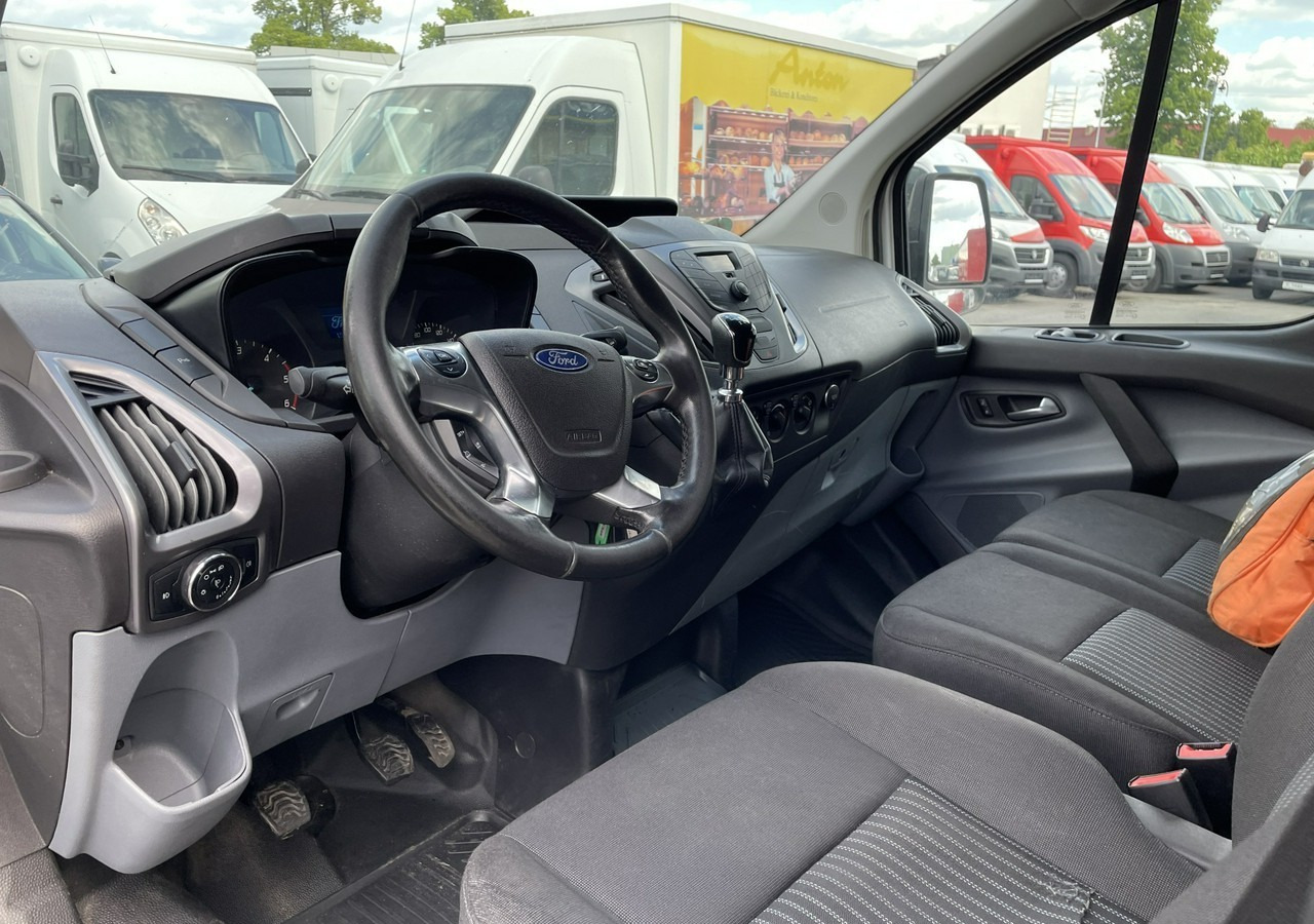 Ford Transit Transit Custom Transit Custom 2.0 Klima 153tkm Model 2018 - Fourgon utilitaire: photos 2 Ford Transit Transit Custom Transit Custom 2.0 Klima 153tkm Model 2018 - Fourgon utilitaire: photos 2