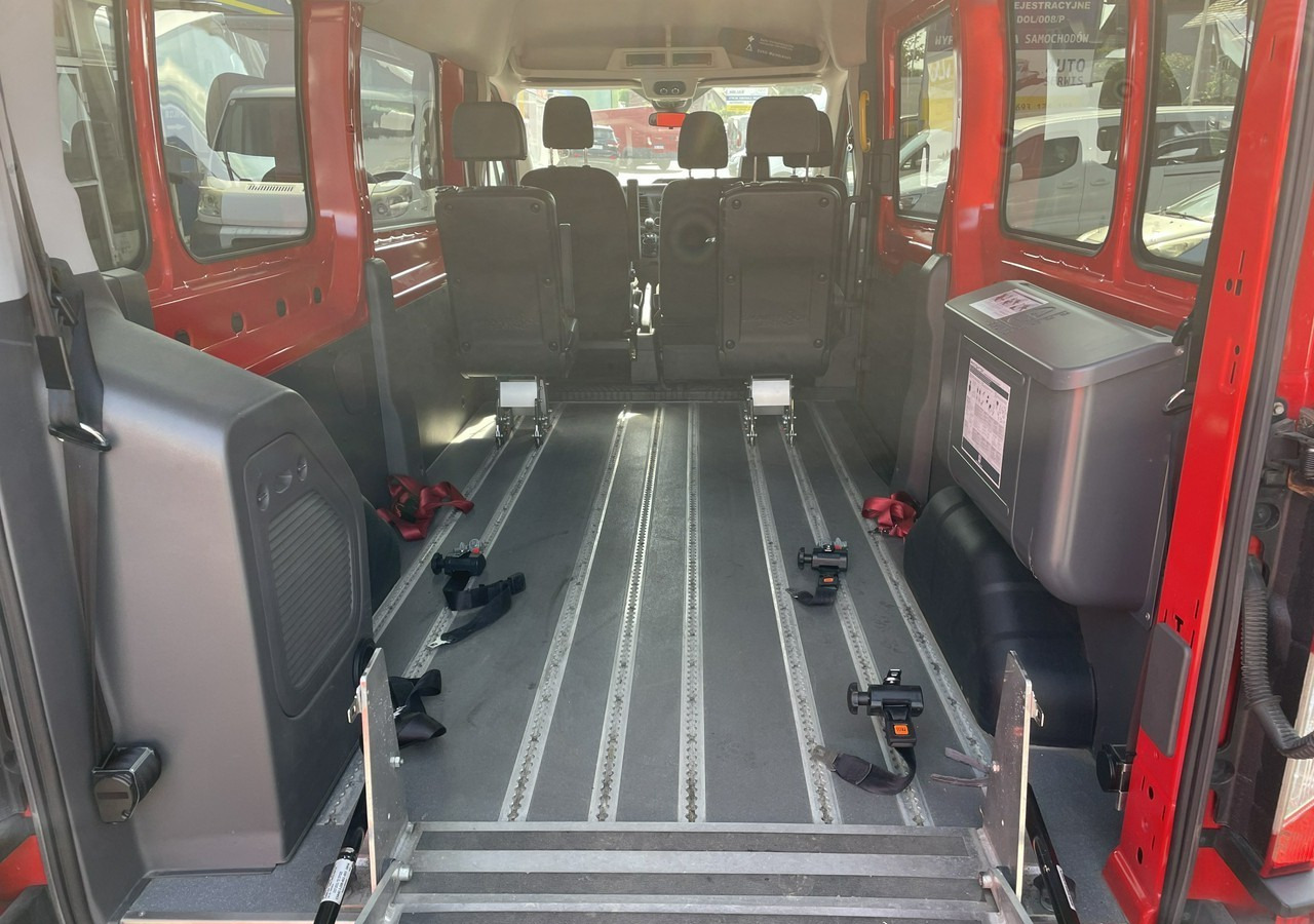 Ford Transit VIII Transit przewozu Niepełnosprawnych 2 wózki inwalida rampa 2021 PFRON - Voiture: photos 3 Ford Transit VIII Transit przewozu Niepełnosprawnych 2 wózki inwalida rampa 2021 PFRON - Voiture: photos 3