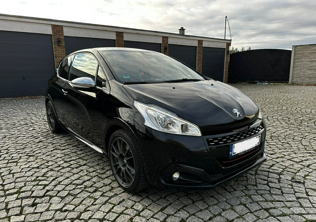 Peugeot 208 I 208GTI Sport 1.6THP 208KM Panorama Led JBL Navi Kamera OZ-Racing 201 - Voiture: photos 1 Peugeot 208 I 208GTI Sport 1.6THP 208KM Panorama Led JBL Navi Kamera OZ-Racing 201 - Voiture: photos 1