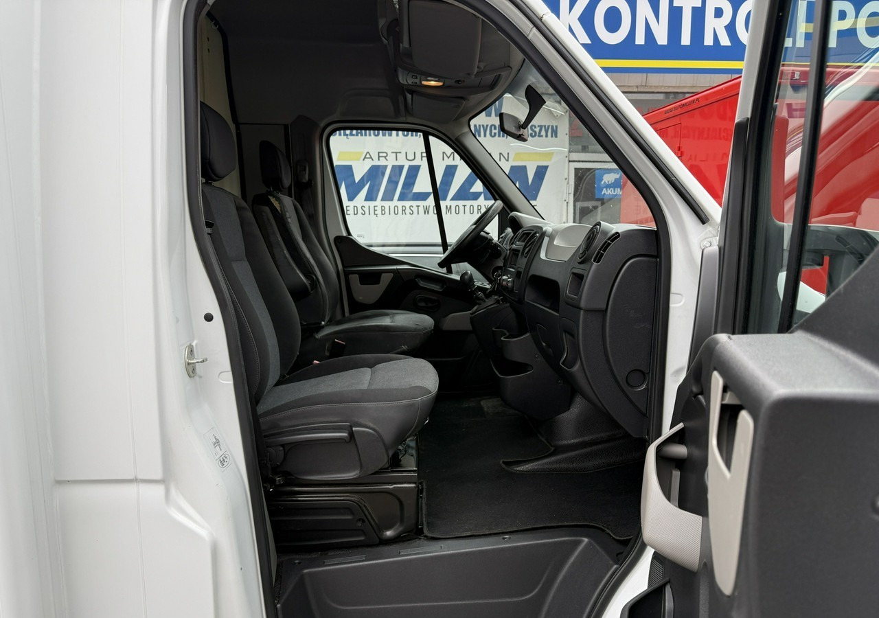 Photo d'intérieur 2: Camion magasin Renault Master Autosklep pieczyw Sklep Gastronomiczny Food Truck Foodtruck Borco 20