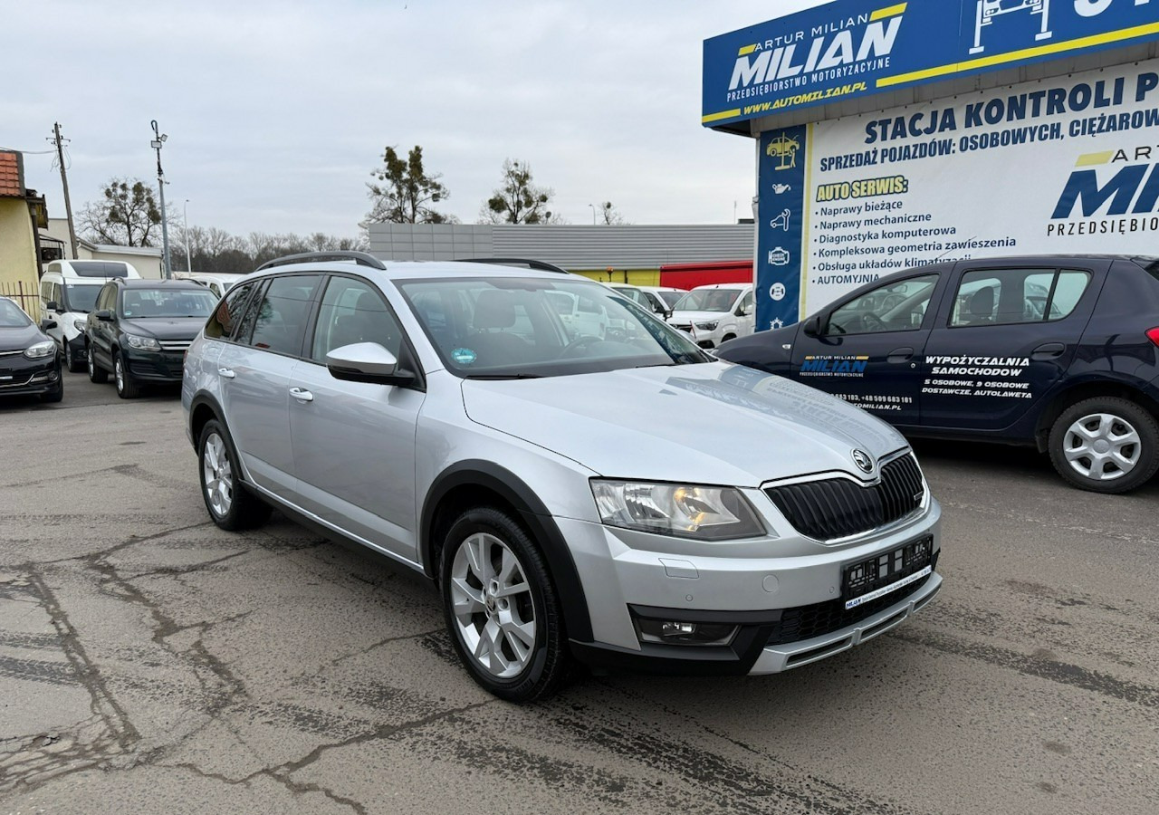 Skoda Octavia III Skoda Octavia 4X4 Scout 2.0 TDI -150KM Model 2017 Bezwypadkowa FV 23 - Voiture: photos 2 Skoda Octavia III Skoda Octavia 4X4 Scout 2.0 TDI -150KM Model 2017 Bezwypadkowa FV 23 - Voiture: photos 2