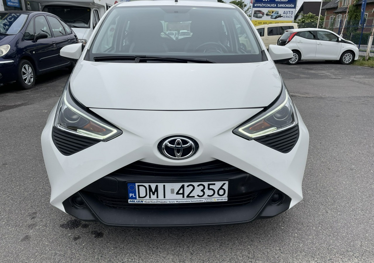 Voiture Toyota Aygo II Toyota Aygo 1.0 VVT-i JBL Edition bezyna+LPG Salon PL 2020: photos 10