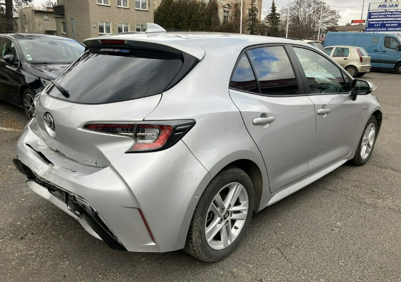 Toyota Corolla XII Corolla 1.8 Hybrid 102KM Comfort Salon PL 2020 - Voiture à hayon: photos 1 Toyota Corolla XII Corolla 1.8 Hybrid 102KM Comfort Salon PL 2020 - Voiture à hayon: photos 1