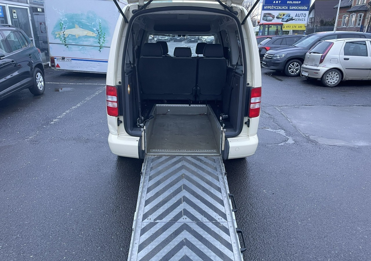 Volkswagen Caddy III Caddy 1.6 TDI dla Niepełnosprawnych inwalida rampa 2013 - Transport de personnes: photos 1 Volkswagen Caddy III Caddy 1.6 TDI dla Niepełnosprawnych inwalida rampa 2013 - Transport de personnes: photos 1