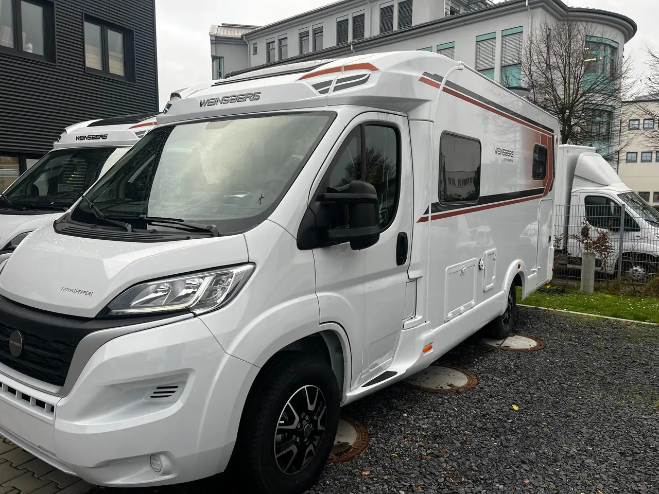 Weinsberg CaraCompact 600 MEG Pepper Mietwagen Verfügbar - Camping-car profilé: photos 3 Weinsberg CaraCompact 600 MEG Pepper Mietwagen Verfügbar - Camping-car profilé: photos 3